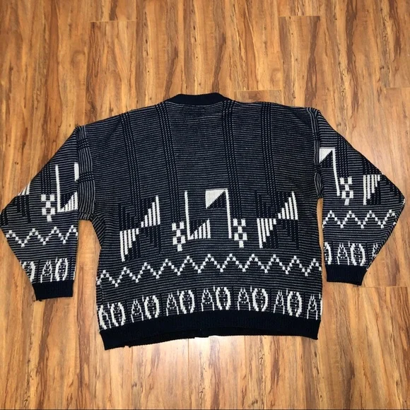 Point Zero Cardigan - Picture 3 of 6